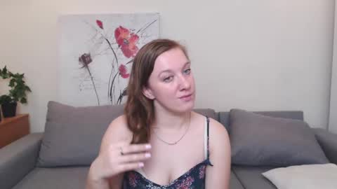 Snapshot of marthasimons chatting on December 20, 2024, 12:49 pm Martha online show from December 20, 2024, 12:49 pm