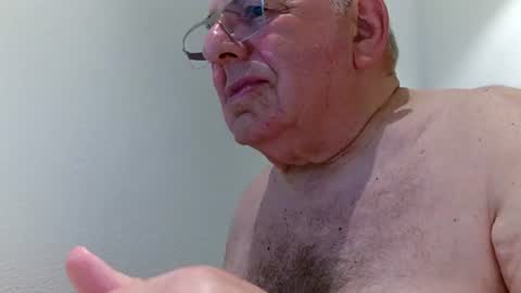 martin_1947 online show from July 18, 2026, 8:45 pm