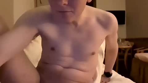 Snapshot of martin_777106841 chatting on April 13, 2026, 1:33 am VG online show from April 13, 2026, 1:33 am