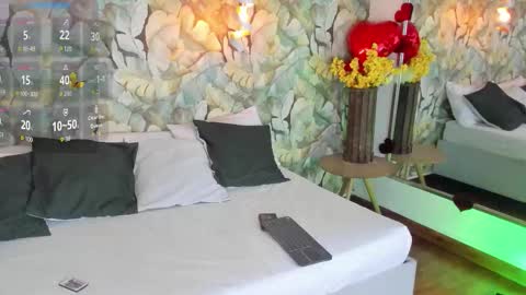 mari online show from November 17, 2025, 1:06 pm