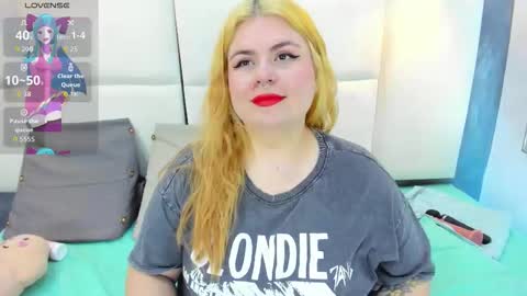 Martina  online show from February 26, 2026, 2:16 pm