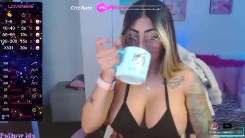 martina_dash online show from December 1, 2025, 10:31 am