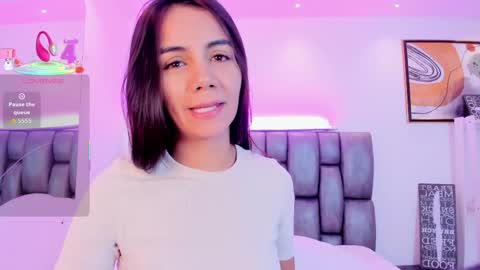 Martina online show from October 18, 2025, 1:01 pm