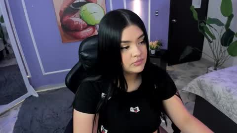 Snapshot of martina_saenz1 chatting on November 12, 2025, 7:57 pm Martina online show from November 12, 2025, 7:57 pm