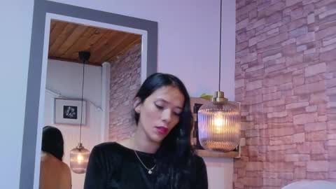 Snapshot of martina_thompson69 chatting on January 17, 2026, 2:00 pm Martina online show from January 17, 2026, 2:00 pm