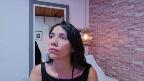 Snapshot of martina_thompson69 chatting on March 12, 2026, 4:57 pm Martina online show from March 12, 2026, 4:57 pm