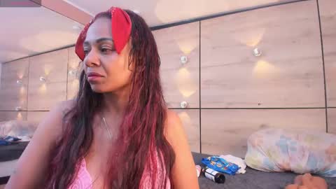 martina touss  online show from March 24, 2026, 12:54 pm