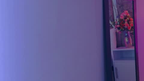 Martina Garcia online show from October 10, 2025, 7:02 pm