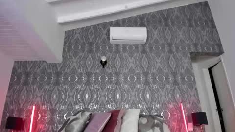 martina rizzi online show from February 25, 2026, 8:29 pm