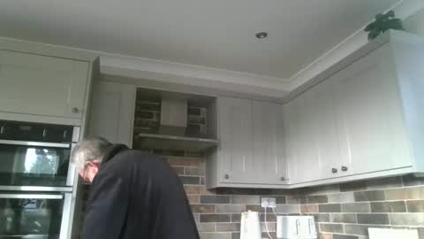 martinrgbxxxx online show from March 11, 2025, 9:24 am