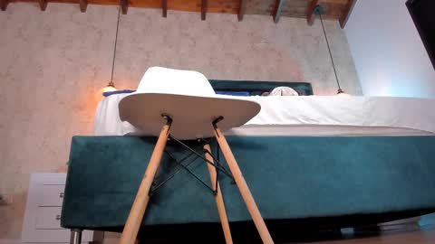 Martina online show from February 21, 2025, 10:48 pm