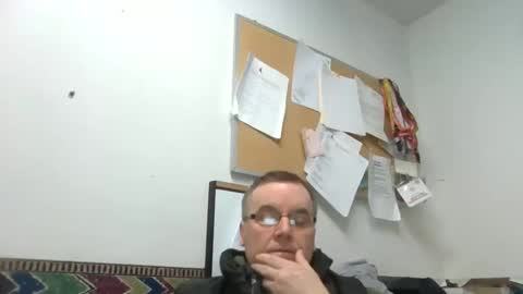 marty1688 online show from December 31, 2024, 11:42 am