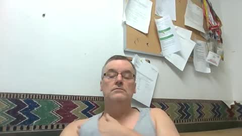 marty1688 online show from September 15, 2025, 11:10 am