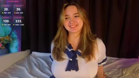 Snapshot of mary_broks chatting on October 17, 2025, 7:00 am mary_broks online show from October 17, 2025, 7:00 am