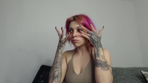                      100   online show from October 6, 2025, 6:44 am