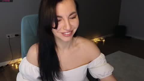 Snapshot of mary_love16 chatting on March 5, 2025, 6:54 am Maria online show from March 5, 2025, 6:54 am