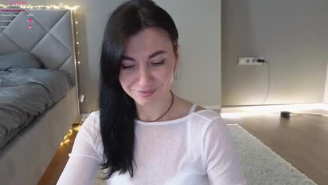 Snapshot of mary_love16 chatting on October 8, 2025, 7:06 am Maria online show from October 8, 2025, 7:06 am