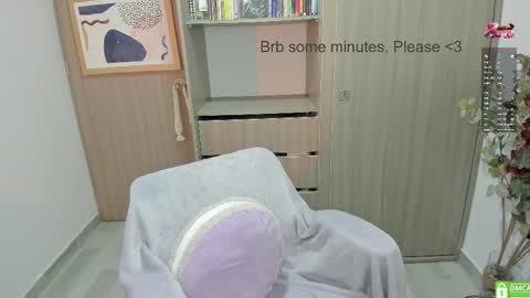 Snapshot of mary_mae chatting on October 22, 2025, 2:23 am Girl of your dreams online show from October 22, 2025, 2:23 am