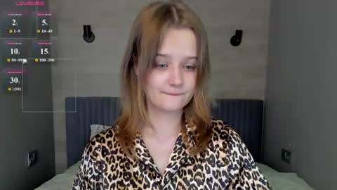 mary_phoenix online show from June 12, 2026, 9:03 pm