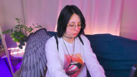 Mary online show from February 6, 2026, 1:54 am