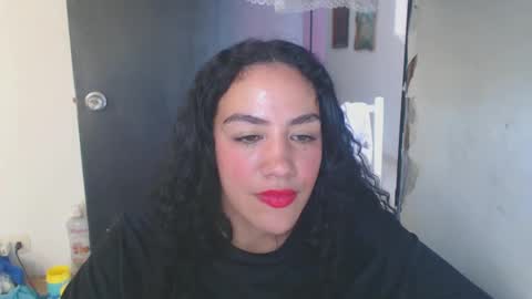 Snapshot of maryam_arabicmilk chatting on December 3, 2024, 6:17 pm maryam_arabicmilk online show from December 3, 2024, 6:17 pm
