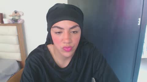 Snapshot of maryam_arabicmilk chatting on December 21, 2024, 3:20 pm maryam_arabicmilk online show from December 21, 2024, 3:20 pm
