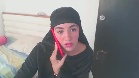 Snapshot of maryam_arabicmilk chatting on January 14, 2025, 8:04 pm maryam_arabicmilk online show from January 14, 2025, 8:04 pm