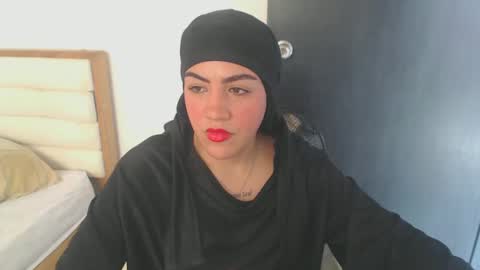 Snapshot of maryam_arabicmilk chatting on March 5, 2025, 6:45 pm maryam_arabicmilk online show from March 5, 2025, 6:45 pm