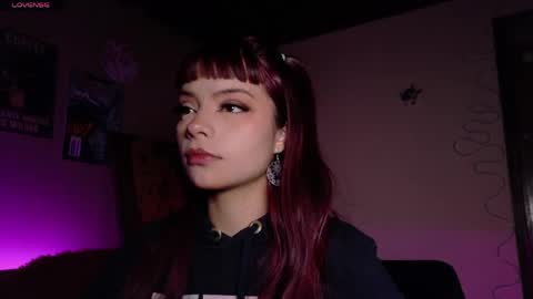     online show from April 10, 2026, 4:39 am