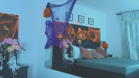 Snapshot of marydeniro chatting on October 24, 2025, 1:35 am online show from October 24, 2025, 1:35 am