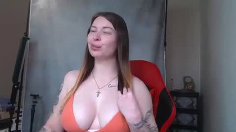 MaryHotLoves online show from October 26, 2025, 9:15 am