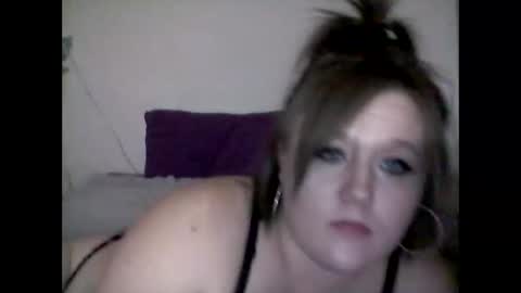 Snapshot of maryjane7036 chatting on February 9, 2025, 12:19 pm maryjane7036 online show from February 9, 2025, 12:19 pm