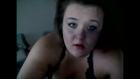 Snapshot of maryjane7036 chatting on February 17, 2025, 3:25 am maryjane7036 online show from February 17, 2025, 3:25 am