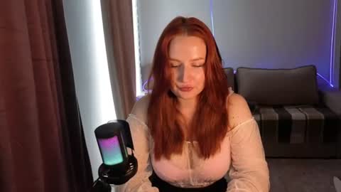 SirenVictoria online show from July 27, 2026, 9:49 am