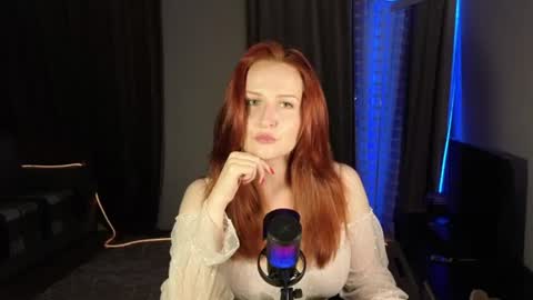 SirenVictoria online show from August 4, 2026, 7:05 pm
