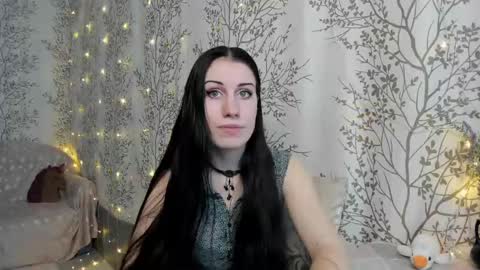 Snapshot of marylou_ chatting on December 6, 2024, 3:30 am Mary Lou online show from December 6, 2024, 3:30 am