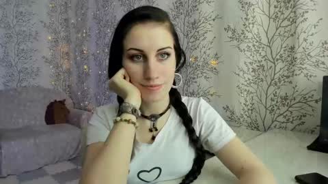 Snapshot of marylou_ chatting on March 5, 2025, 5:50 am Mary Lou online show from March 5, 2025, 5:50 am