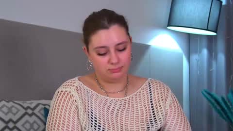 MaryMurrays online show from November 24, 2025, 7:02 pm