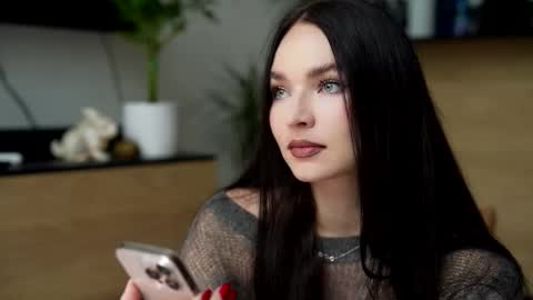 Marina online show from September 30, 2025, 9:47 am