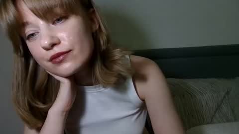 Snapshot of marypusha chatting on September 16, 2025, 6:42 pm Mary online show from September 16, 2025, 6:42 pm