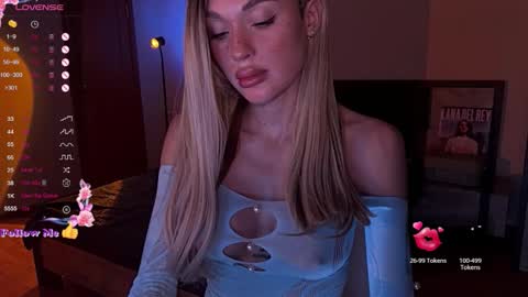 Mary online show from November 28, 2025, 8:50 am