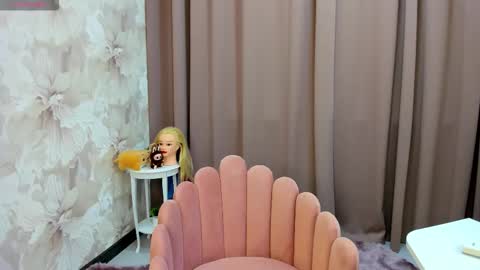 Luucy UTC1 Mon Tue Wed Thu Fri 0500-1130 online show from October 22, 2025, 2:34 am