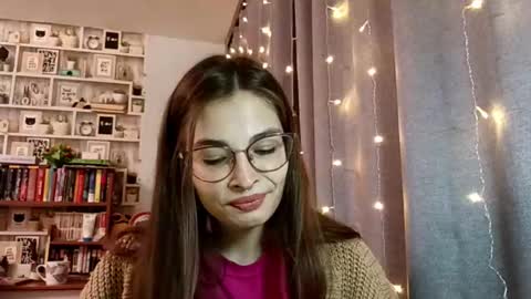 Kelly online show from March 9, 2026, 10:08 am