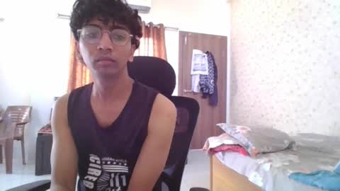 Mask Boy online show from October 14, 2025, 3:07 am