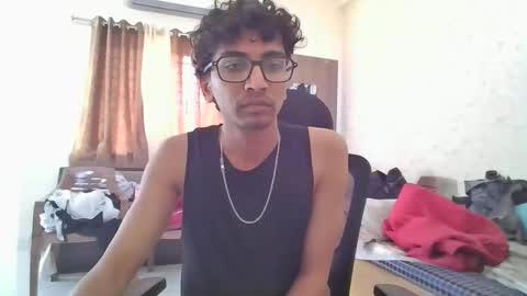 Mask Boy online show from February 5, 2026, 5:12 am