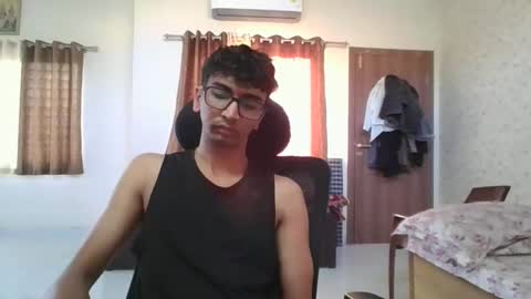 Mask Boy online show from March 6, 2026, 2:30 am