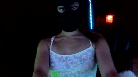 maskddcouple online show from July 27, 2026, 1:12 am
