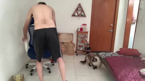 Masked Latin Noir online show from March 11, 2026, 4:24 pm