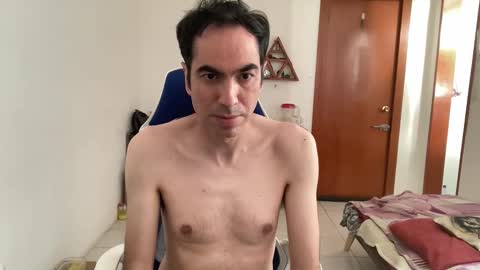 Masked Latin Noir online show from March 19, 2026, 8:02 pm