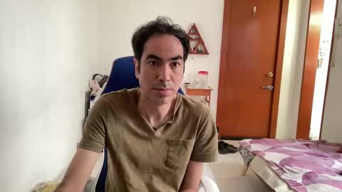 Masked Latin Noir online show from March 25, 2026, 3:18 pm